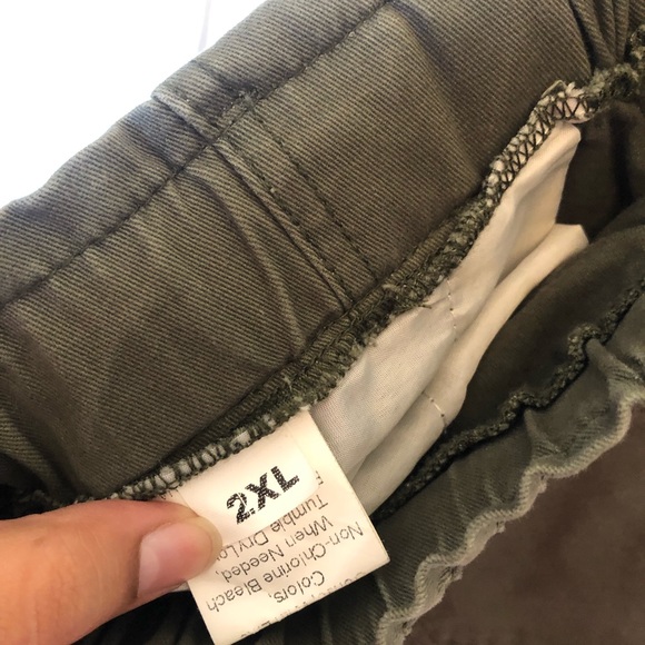 Army Green Pants - Picture 6 of 6